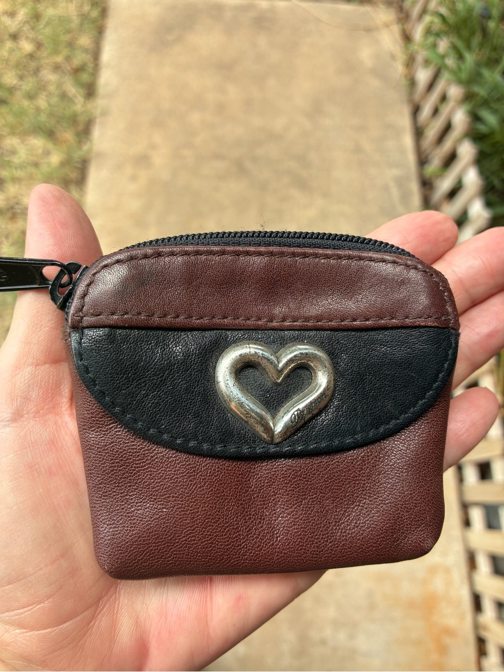 Brighton Vintage Leather Two Toned Coin Purse With Silver Emblem